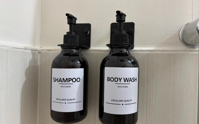 Dainty Den LF508 | Comfy & Chic Home Near EK