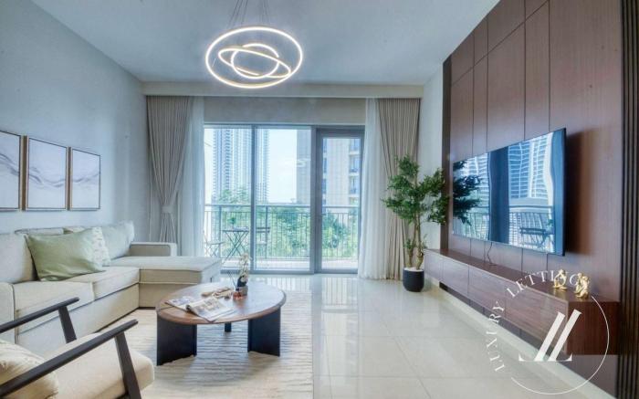Luxury 1BR Harbour Views Tower 2 | Creek Dubai