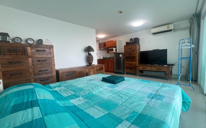 Bangsaray Beach Condo (B220) บางเสร่ บีช