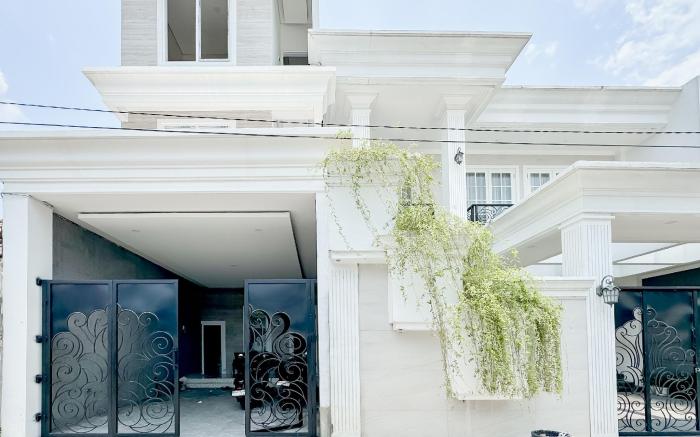 Urbanview Hidayah Living Syariah Balekambang Manahan