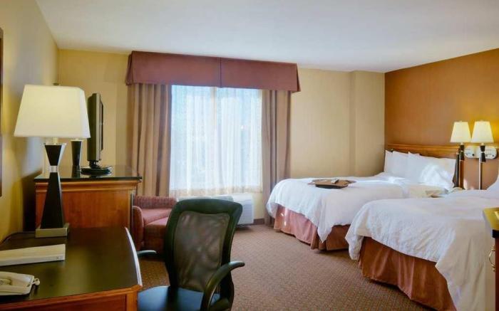 Hampton Inn & Suites Salt Lake City Airport Hotel