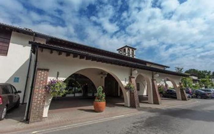 Europa Gatwick Hotel