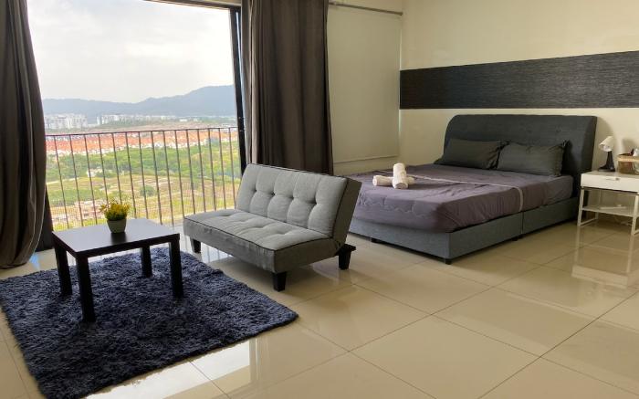 Trefoil @ Setia City Condotel