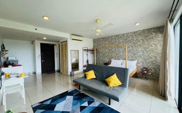 Trefoil Setia Alam by DeUrban TFA0813A