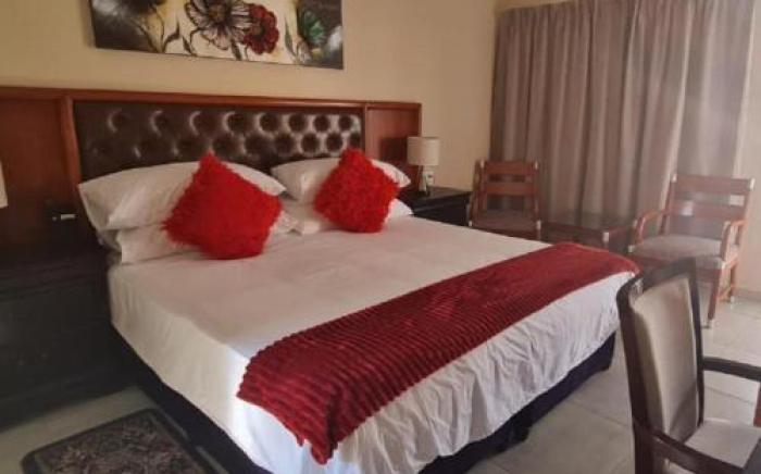 Benoni N12 Hotel