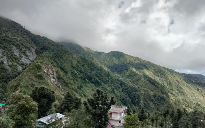 Slate House Dharamshala Himachal Pradesh