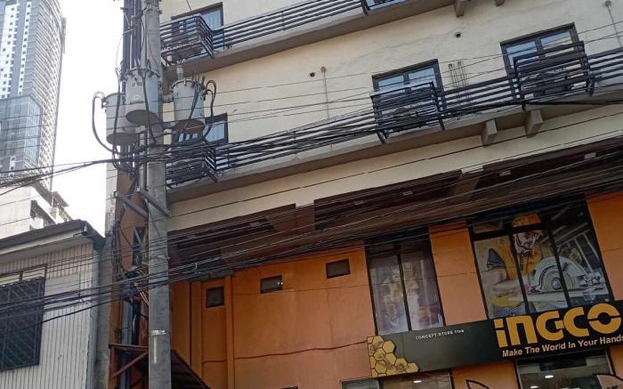 St. Marvin Studio M501