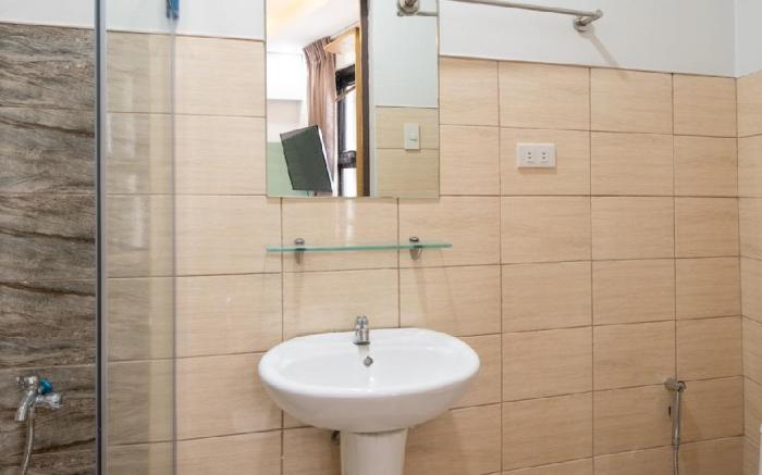 St. Marvin Studio M401