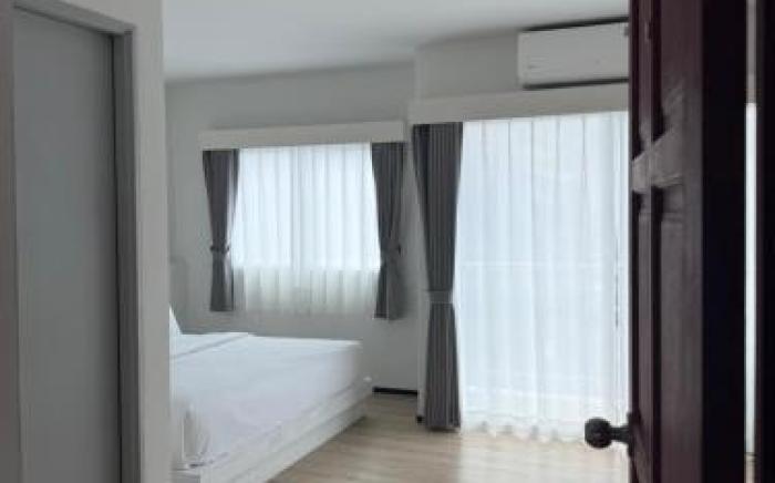 Jellyfish Residence Patong