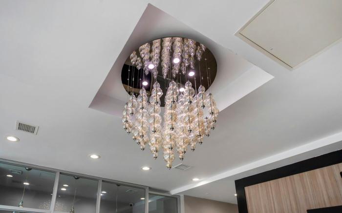 Red Roof PLUS+ Brooklyn - Flatbush Ave