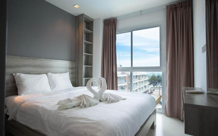 Grandblue Condominium 506