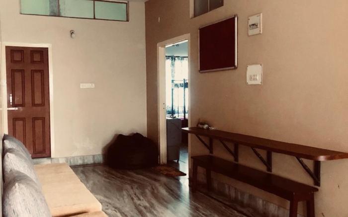 Backpackers Bunkhouse Siliguri | 8 Bed | WHY WAIT?