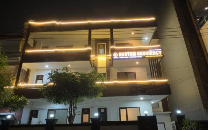 Hotel Rustam Residency