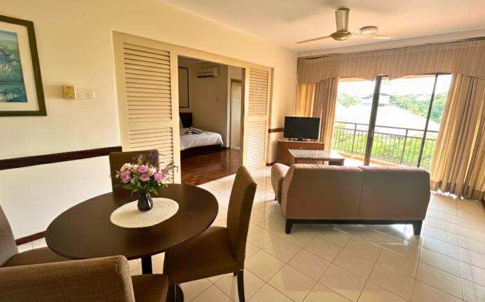 D Savoy @  A Famosa by Leeya