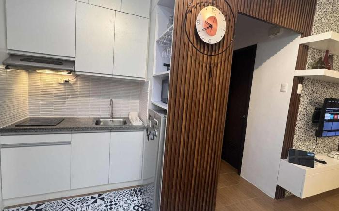 1BR Pioneer Woodland SM Light Boni Mandaluyong