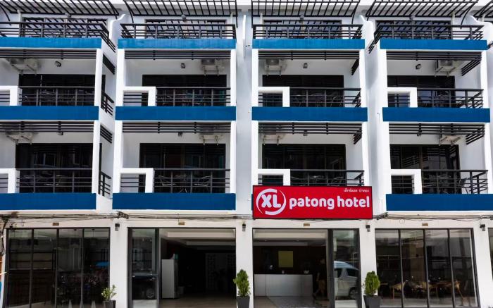 XL PATONG Hotel