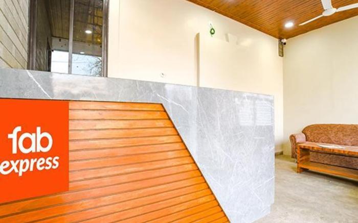 FabHotel Adiyogi Aura