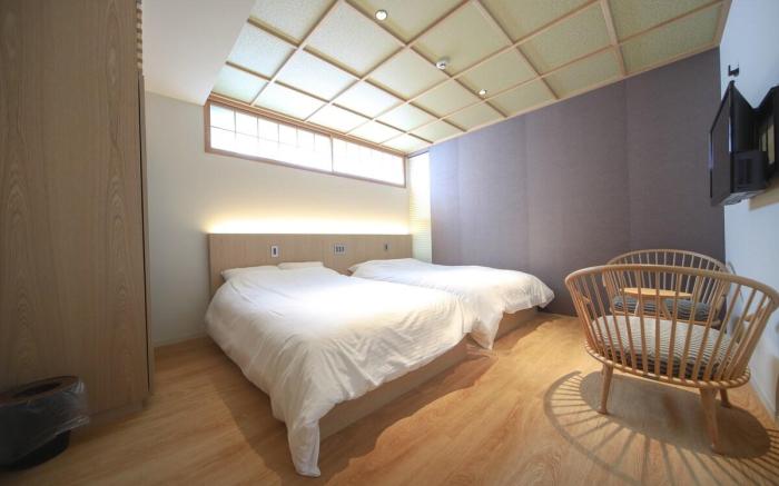 東本願寺徒歩3分の町家風ホテル/五条駅徒歩5分/最大4名/京都駅徒歩圏/利々京都/2・3