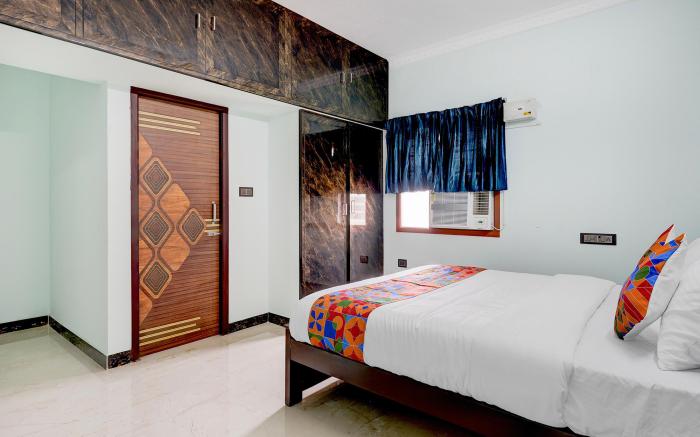 FabHotel Thillai Residency