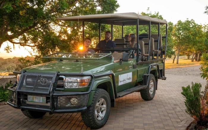 Founders Lodge by Mantis