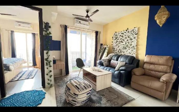 Spacious jacuzzi in 1BHK | 19th floor