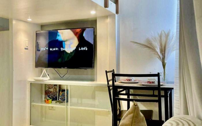 Modern Loft-Style Studio @ Avida near Night Market