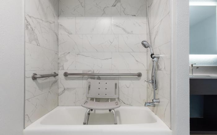 Red Lion Inn & Suites Lemoore