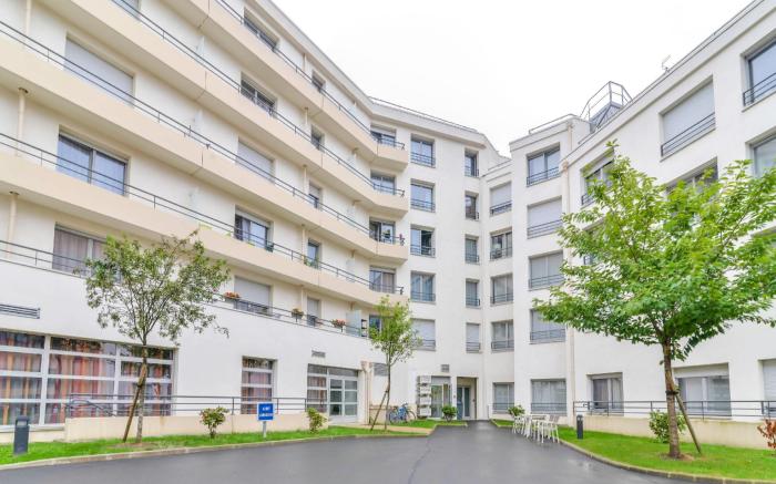 Quality Suites Valenciennes