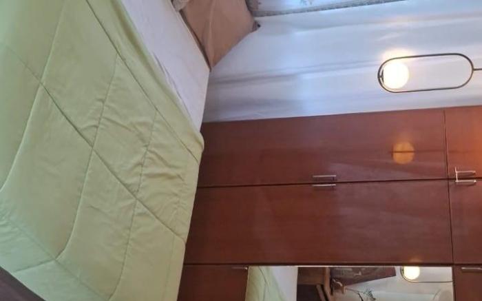 Cozy room in Kanthalloor w/ Attached shared Bathrm