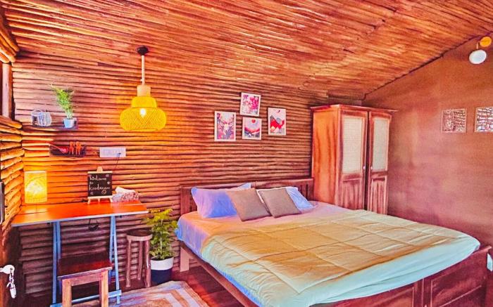 Woodhouse in Kanthalloor by KanavLiving