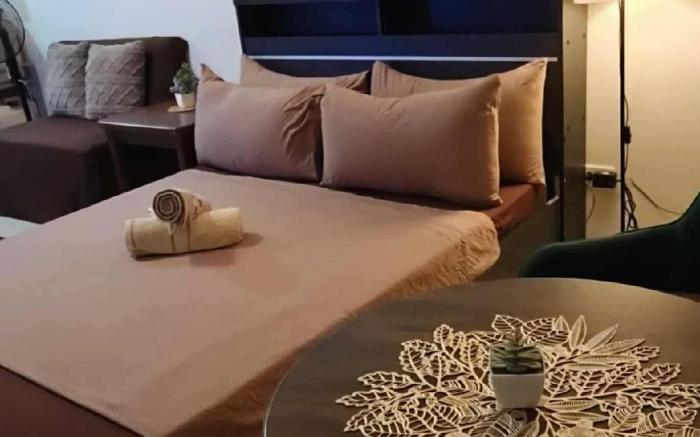 De-Cabin Staycation III