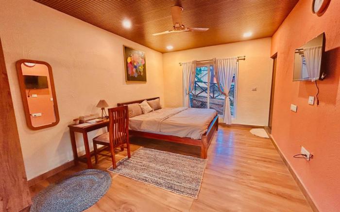 Modern Mud House with Mountain Views |Kanav Living