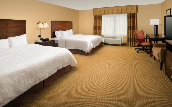 Hampton Inn & Suites San Antonio-Airport