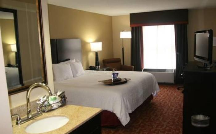 Hampton Inn & Suites Memphis East Germantown Area