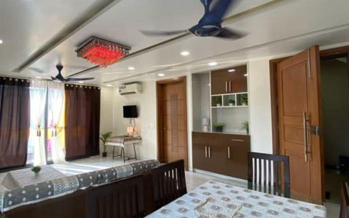 Modern 3BHK Apartment in Saket | Family-Friendly