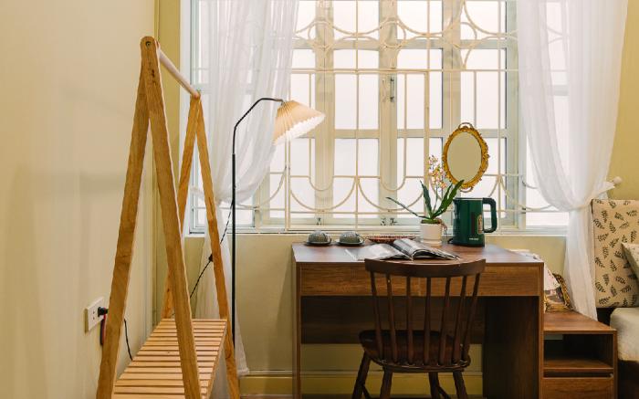 Anchie Vintage Homestay - Train Street Hanoi