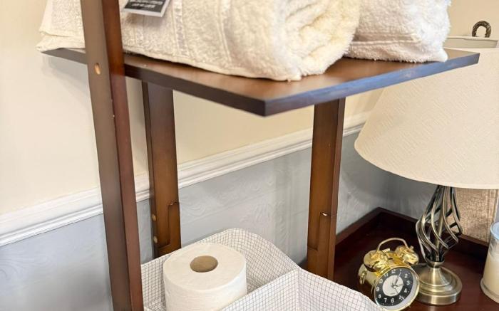 2 Beds Couple/Family Private Room in Birmingham