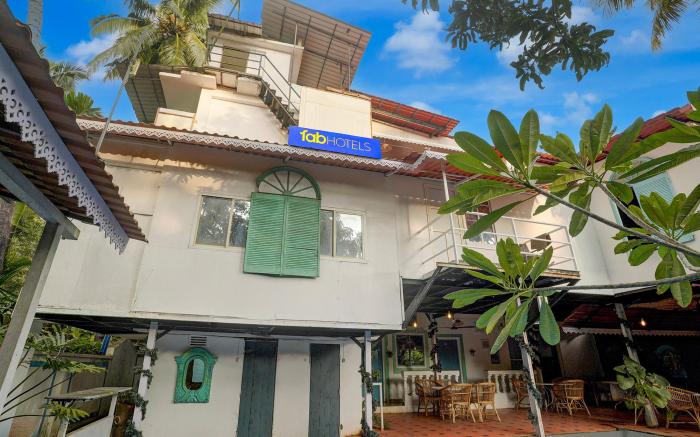 FabHotel Golden Nest Deluxe Resort