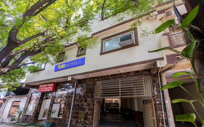 FabHotel Airport Sinon