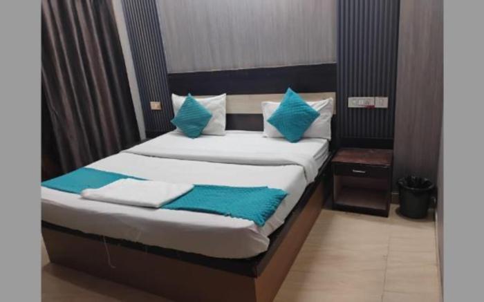 FabHotel Diamond Key