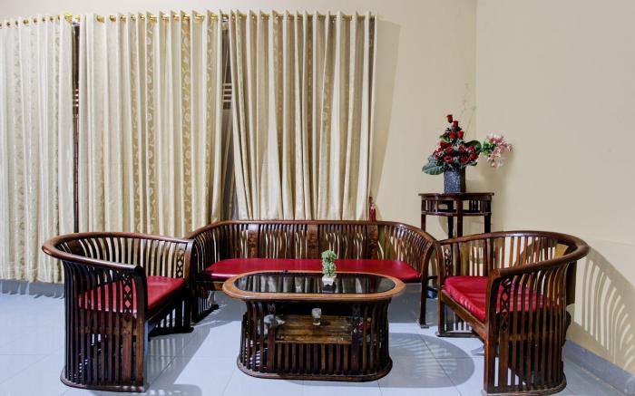 Hotel O Near Tugu Yogyakarta 2 formerly Monjali In