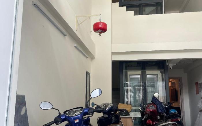 Unite StayCation Le Van Sy 