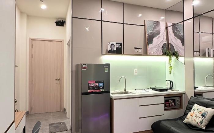 Unite StayCation Le Van Sy 