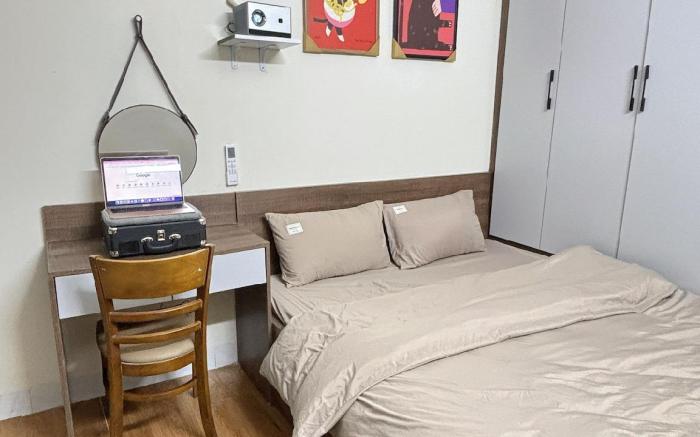 101 Noir House - Lovers Homestay