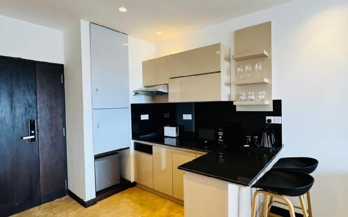 Sunset Breeze Apartments Negombo