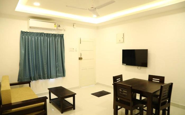 2Bhk Flat T Nagar Chennai Shopping area. Tulsi-F3
