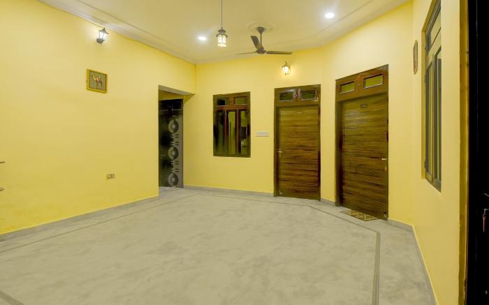 Hotel O Krishna Palace