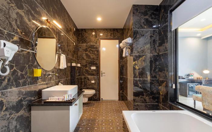 Sterling Kastoori Rudraprayag Uttarakhand