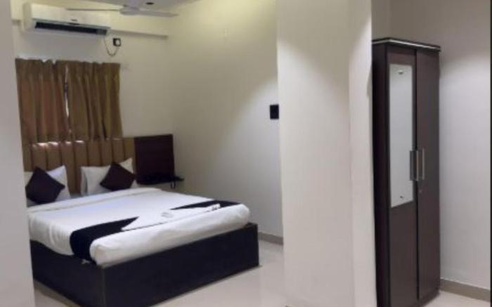 Lotus Excutive Maharashtra