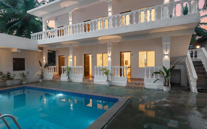 8fold By LaRiSa Siolim GOA